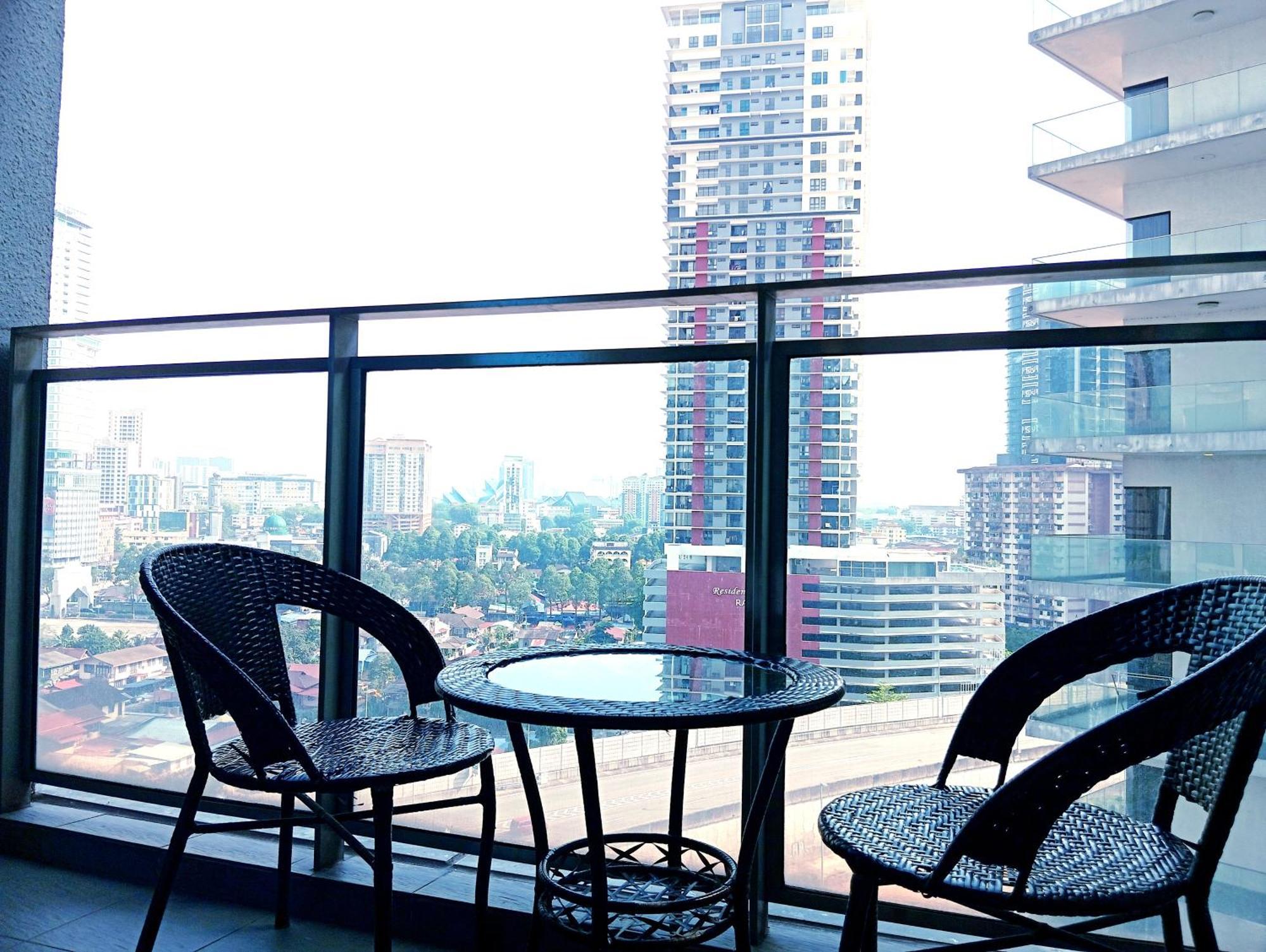 The Summer Suites At Kualalumpur Kuala Lumpur Esterno foto